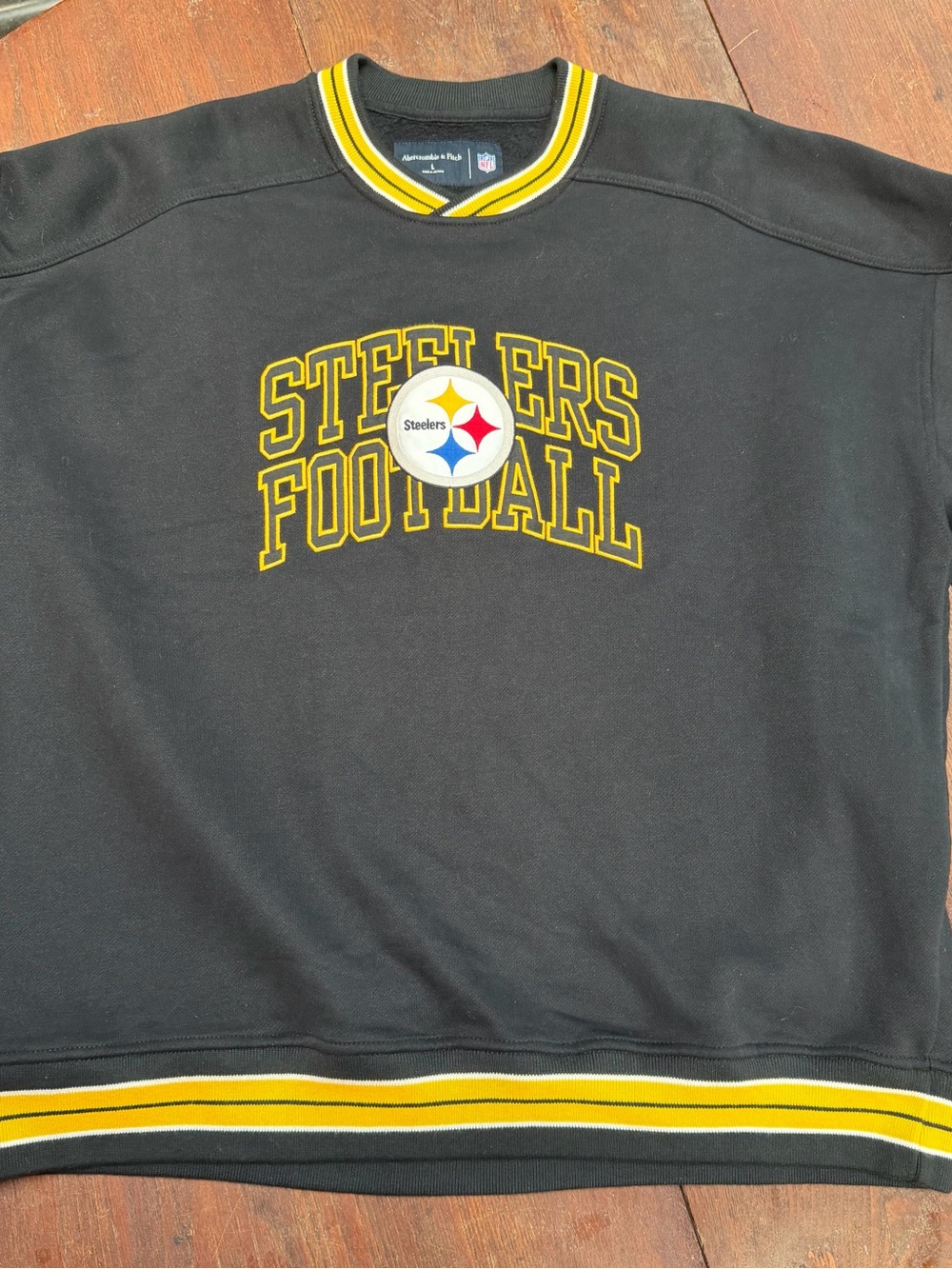 Abercrombie & Fitch Pittsburgh Steelers Crewneck Sweatshirt SOFT!!!